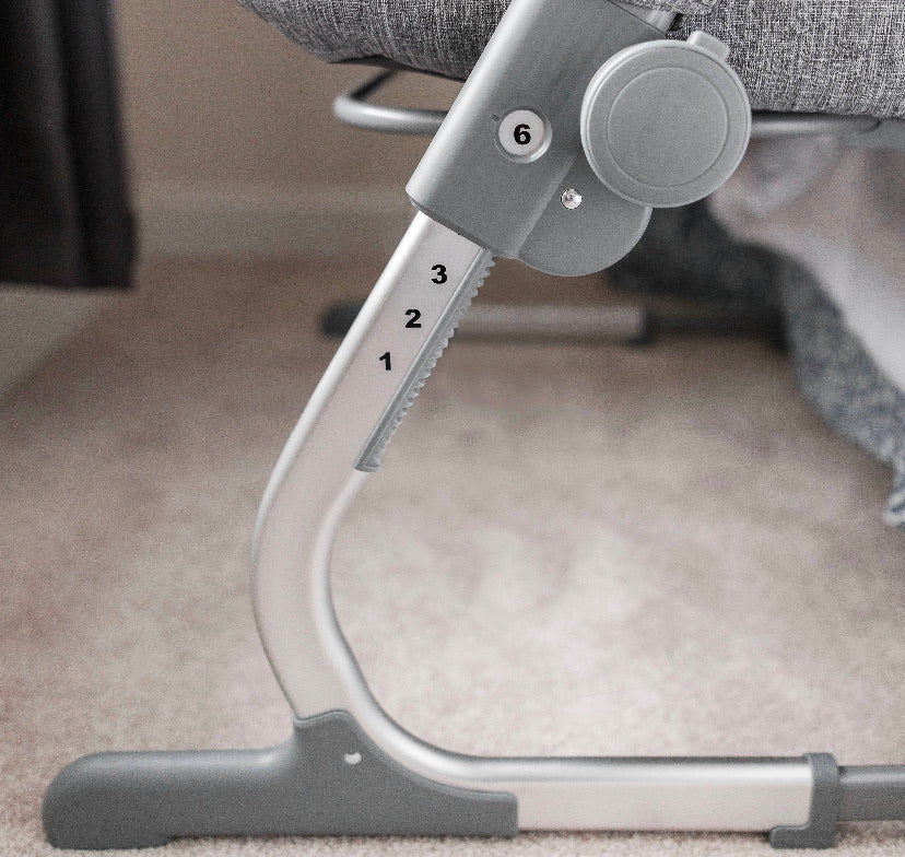 Baby Delight Beside Me Dreamer Bassinet and Bedside Sleeper - Image 5