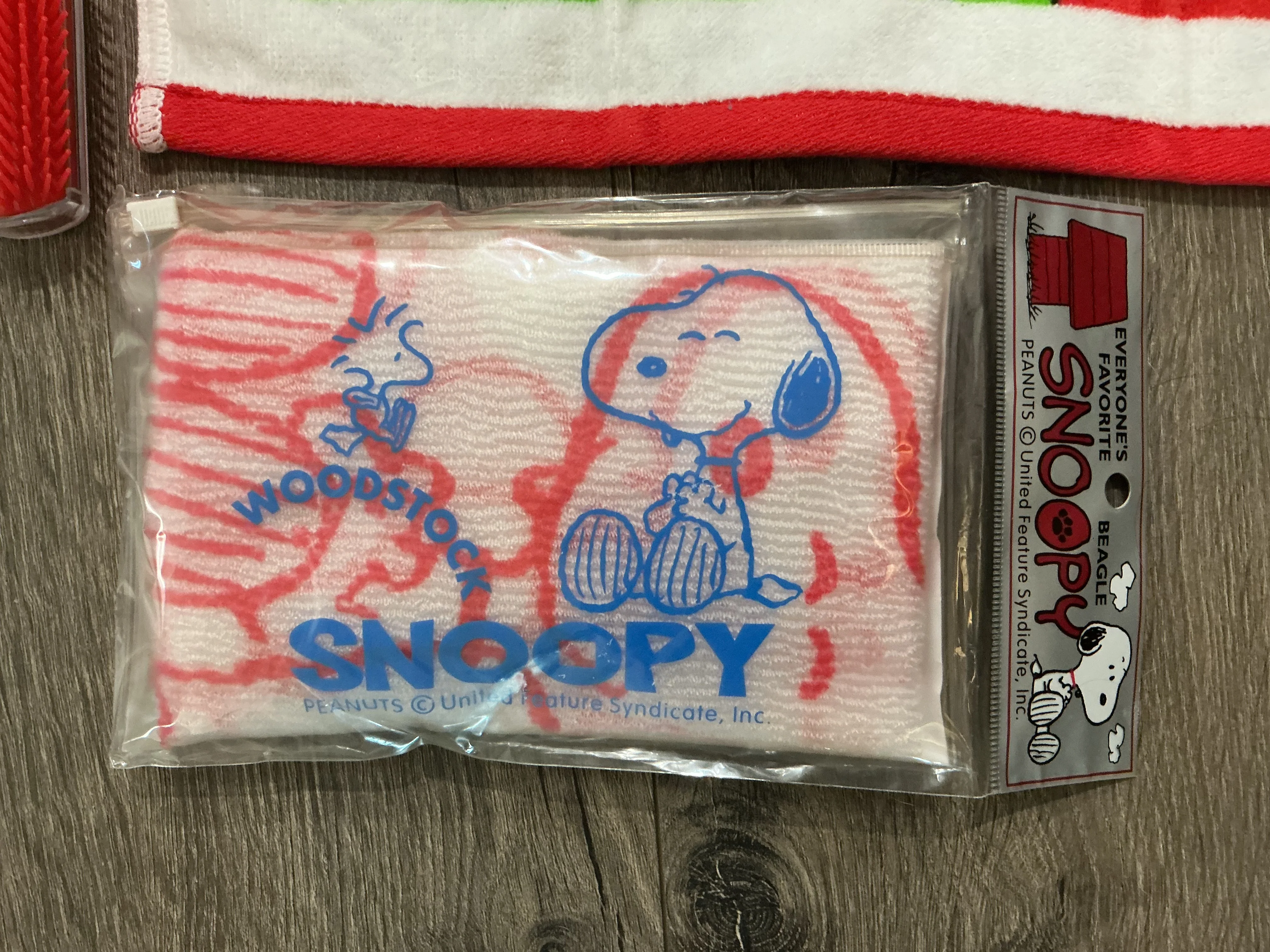 vintage Snoopy bath and grooming, bundle brush wash cloth towel, scrub￼ - Image 3